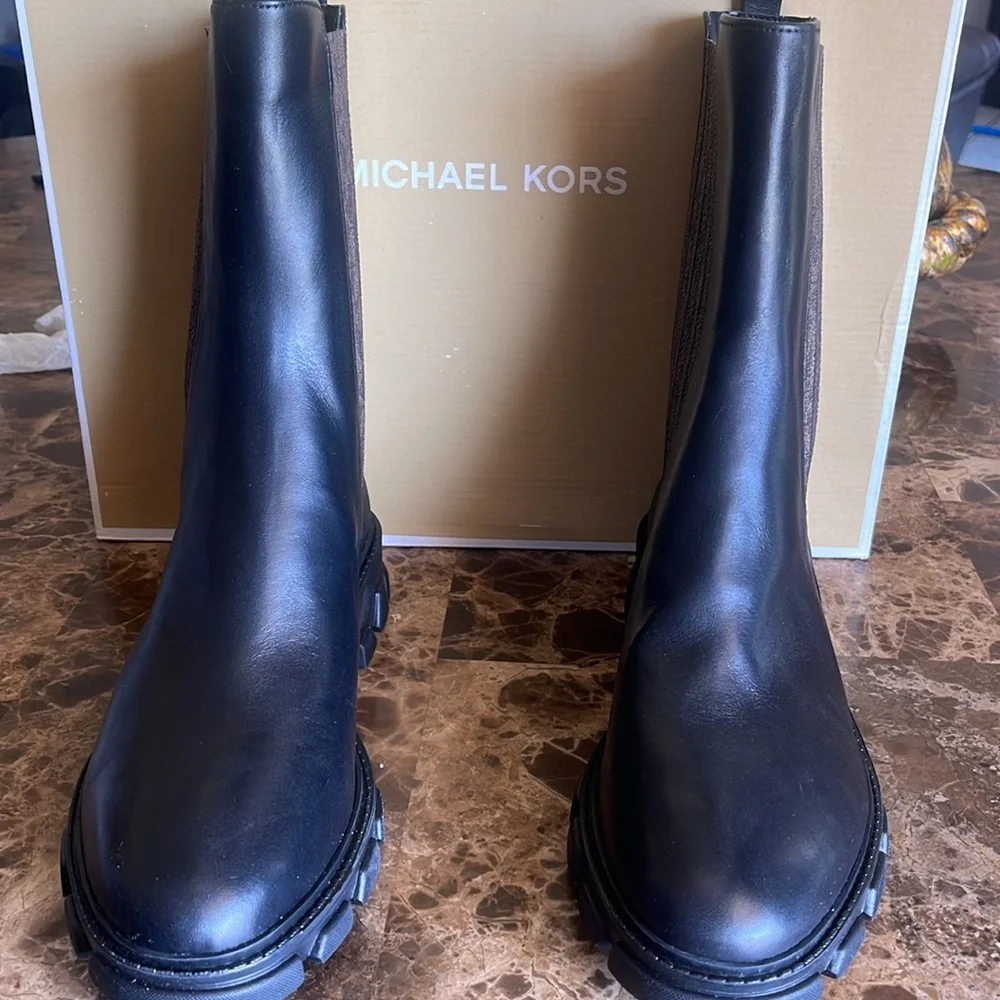 MICHAEL MICHAEL KORS Womens Black Back Pull-Tab Ridley Leather Chelsea size 9 - Picture 4 of 10